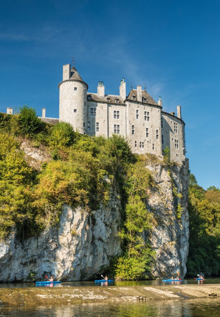 00005617-WBT – Dominik Ketz-Chateau de Walzin au sud de Dinant province de Namur