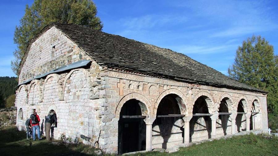 Albanië - oude kerk te Voskopoje