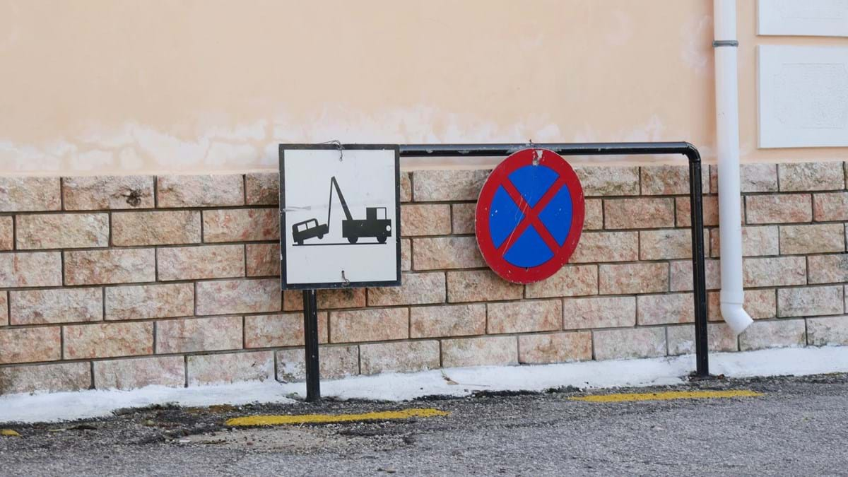 Tijdelijk parkeerverbod op camperplaats in Kampen - Frederik Merten Smb5faeyqgm Unsplash (1)