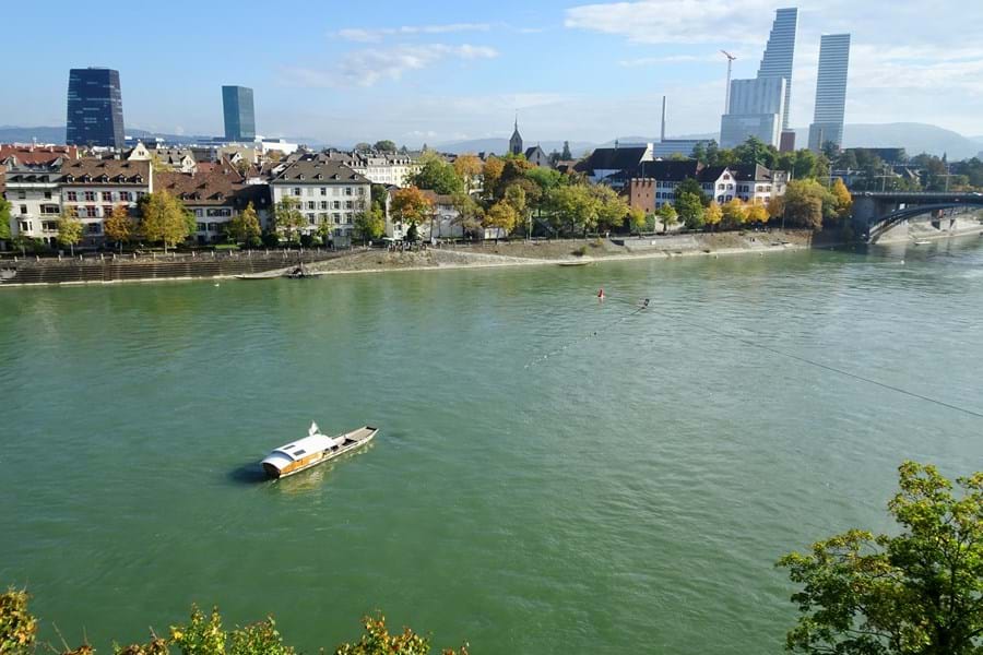 Rivier de Rijn Basel