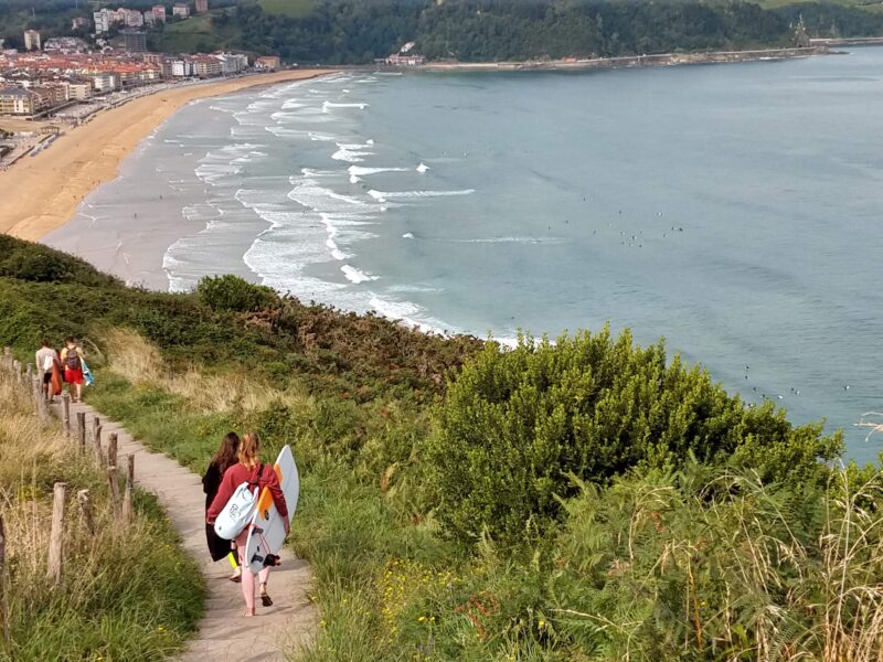 spanje_zarautz_trap-camping-naar-plaatsje_2019_059