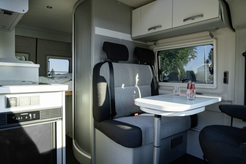 hymer_free_540_blueevolution_interior_view-6