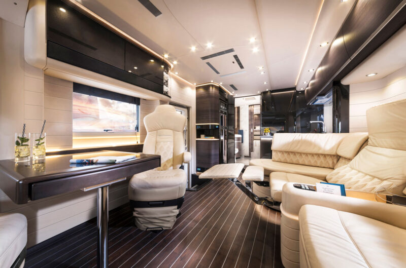 centurion-actros_int_living-room1-concorde-web